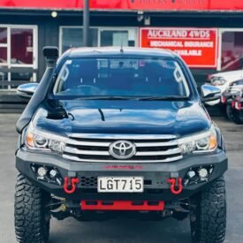 2018 Toyota Hilux SR5