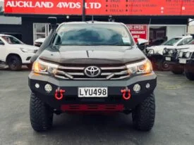2019 Toyota Hilux SR5