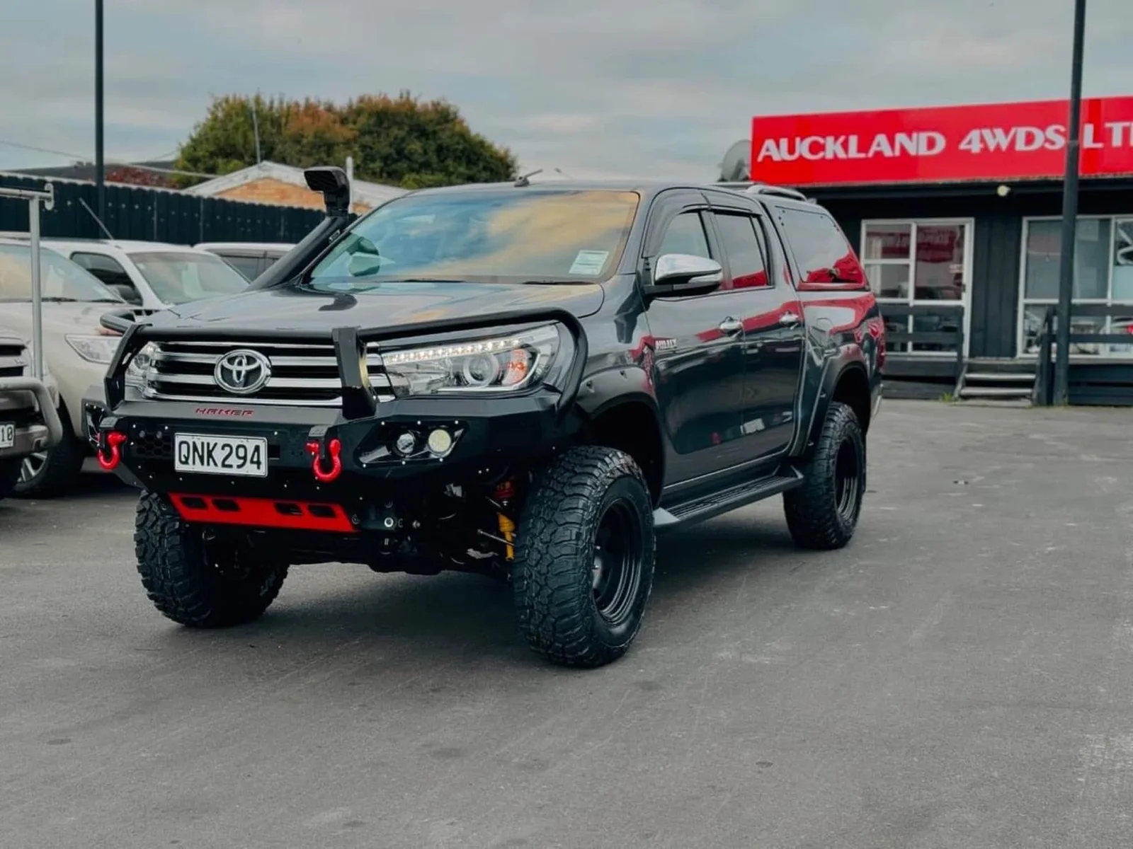 Drive Your Dream 4WD Home Today with Auckland 4WDS Easy Financing