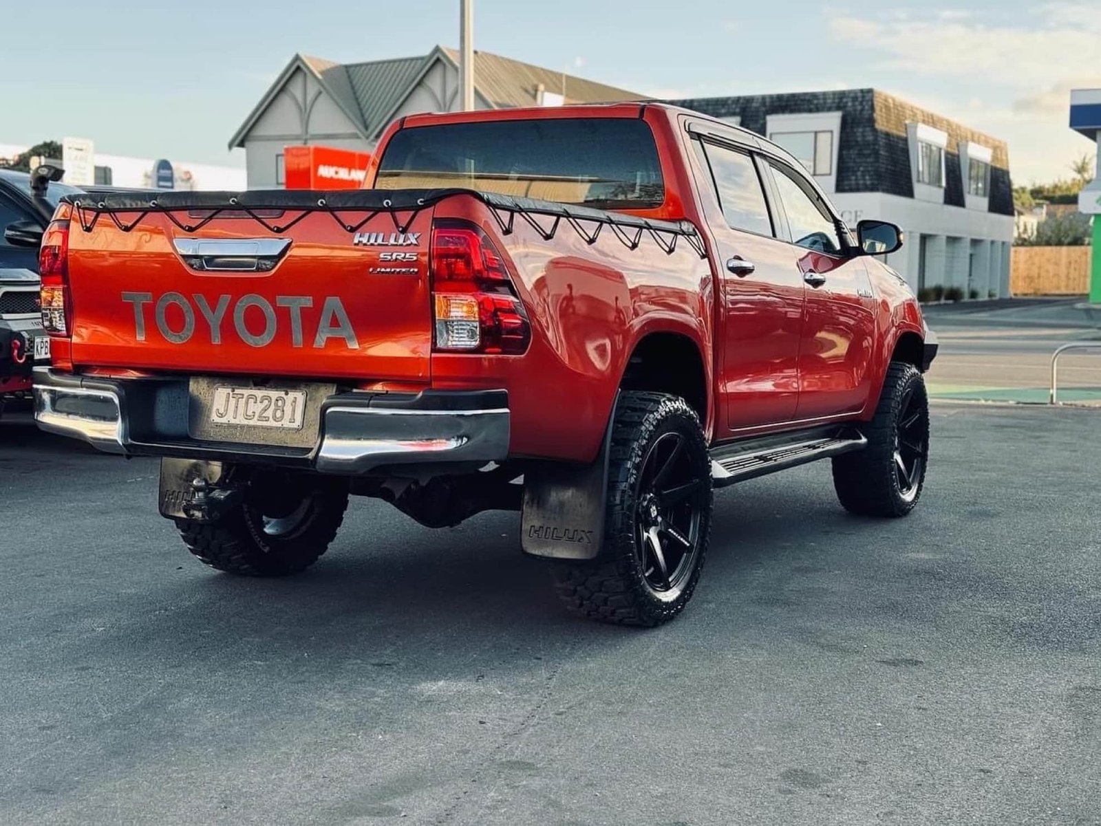 Toyota Hilux 2016 Auckland 4WDS